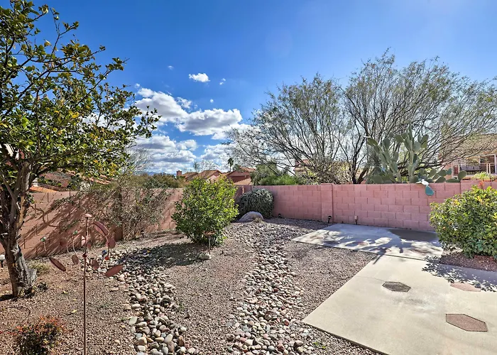Area House W/ Pool Access & Mountain Views!