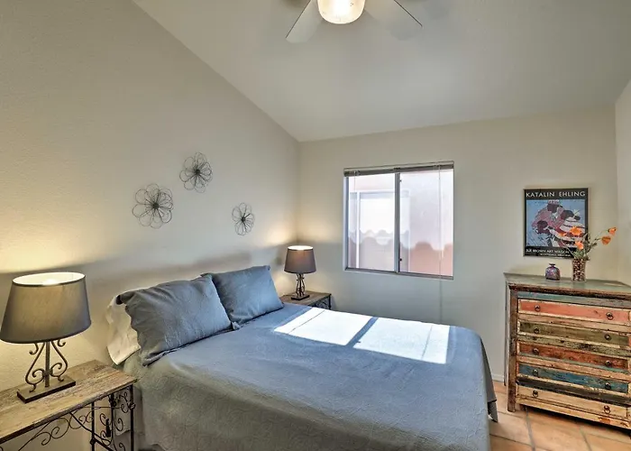 Area House W/ Pool Access & Mountain Views! * Tucson