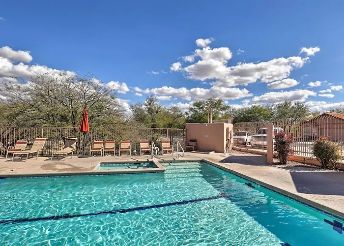 Area House W/ Pool Access & Mountain Views! Holiday home *