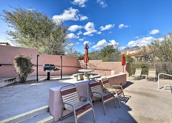 Area House W/ Pool Access & Mountain Views! Holiday home *